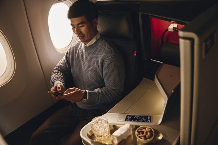 Delta One new era passenger