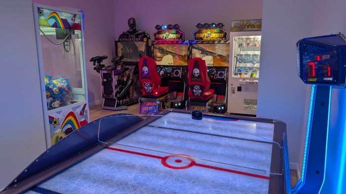 Hilton Garden Inn Cocoa Beach Oceanfront amenities arcade games Hilton Garden Inn Cocoa Beach Oceanfront amenities arcade games