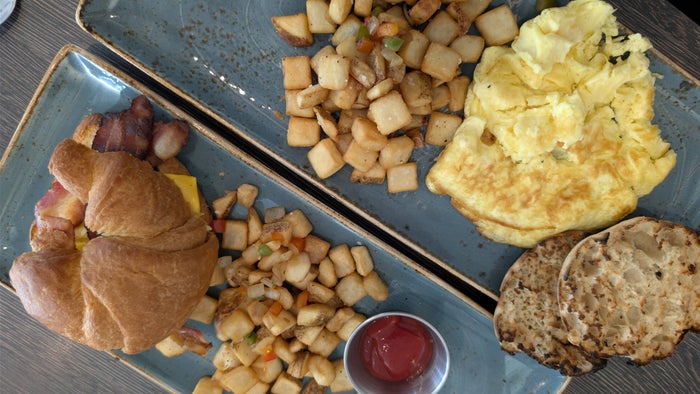 Hilton Garden Inn Cocoa Beach Oceanfront food and beverages Gold and Diamond $10 breakfast Hilton Garden Inn Cocoa Beach Oceanfront food and beverages Gold and Diamond $10 breakfast