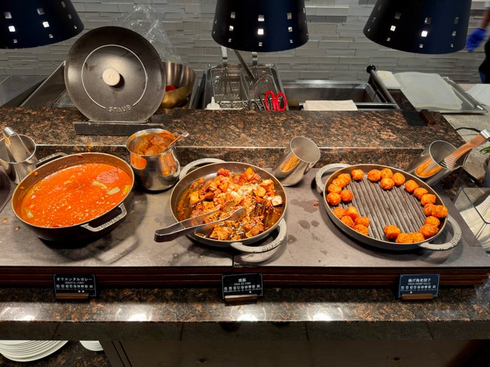 Hyatt Regency Yokohama breakfast hot foods