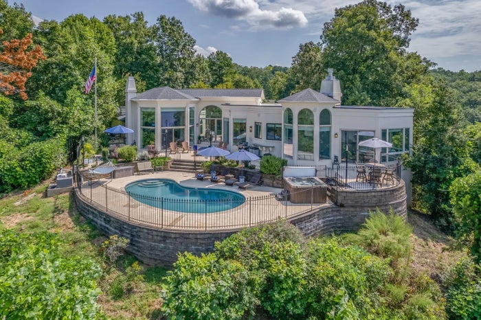 Lake Lure Marriott Bonvoy Villas